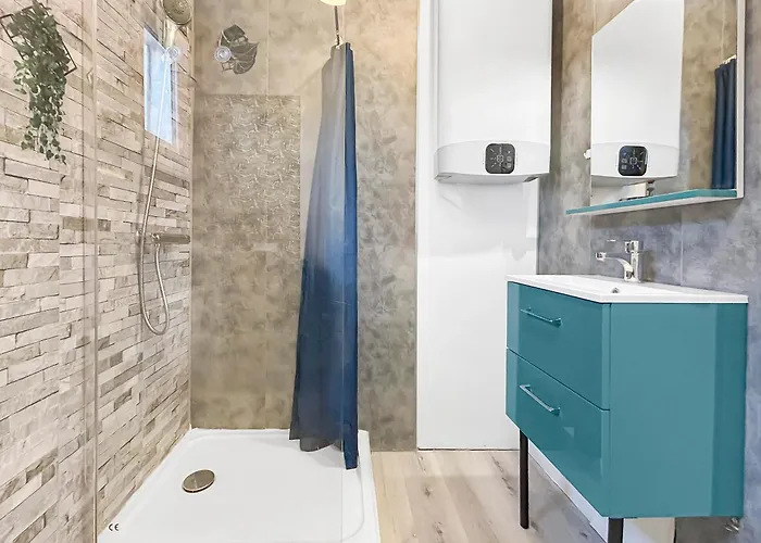 Terrasse, Parking & Confort Au Coeur De * Carcassonne